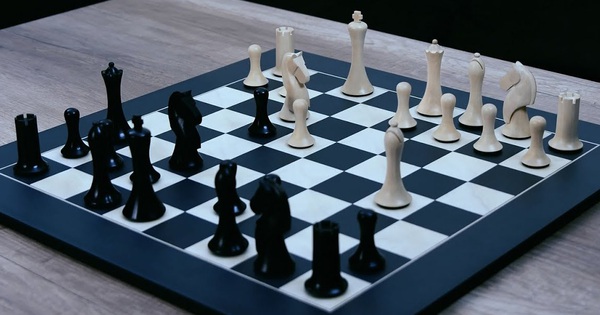Làm thế nào để tìm đối thủ để chơi cờ vua 4 người trực tuyến trên Chess.com?
