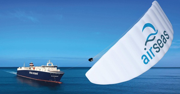 This company will use super giant kites to pull ships to surf on the sea to reduce harmful emissions