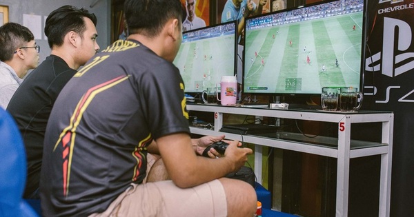 Đóng cửa 5 tháng trời vì COVID-19, chủ quán PS4 ‘gồng mình’ cho thuê máy để cầm cự qua ngày
