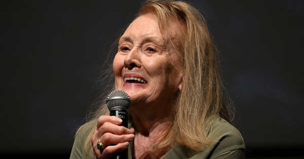 Nữ nhà văn Pháp đoạt giải Nobel văn học