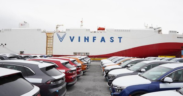 VinFast officially exported the first batch of 999 electric cars to the world