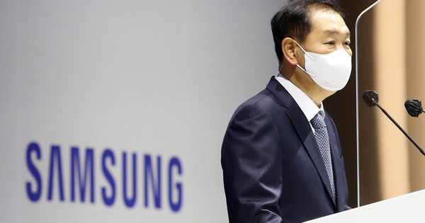 Samsung CEO bowed his head to apologize for the Galaxy S22 performance ‘squeezing’ scandal