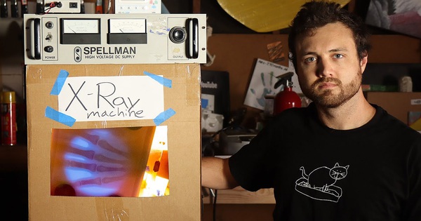 Criticizing hospitals are too expensive, YouTuber makes an X-ray machine at home to save money