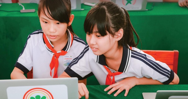 Many children in rural Vietnam are having access to laptops and learning to code for free