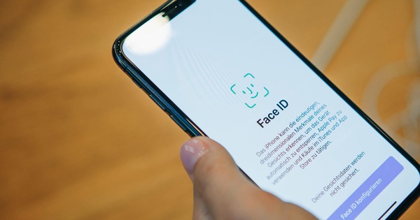 Face ID on iPhone is pretty cool, and you can use it to lock apps too