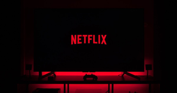 Netflix is ​​considering selling a cheaper movie package, which will show with ads