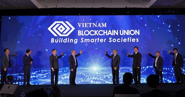 Launching Vietnam Blockchain Alliance VBU, with the ambition of turning Vietnam into a digital technology powerhouse in the future