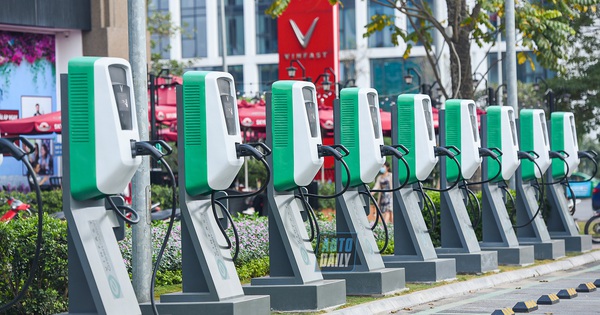 Only VinFast cars can be charged at VinFast’s charging station!