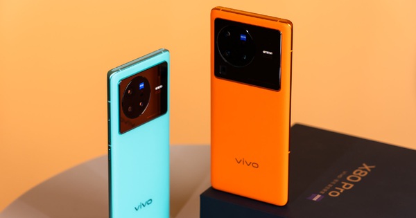 vivo X80 series ra mắt: Snapdragon 8 Gen 1/Dimensity 9000, camera khủng, có vân tay siêu âm, giá từ 12.9 triệu đồng