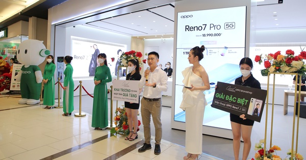 Not to be outdone by Samsung, OPPO also increases the number of experience stores in Vietnam