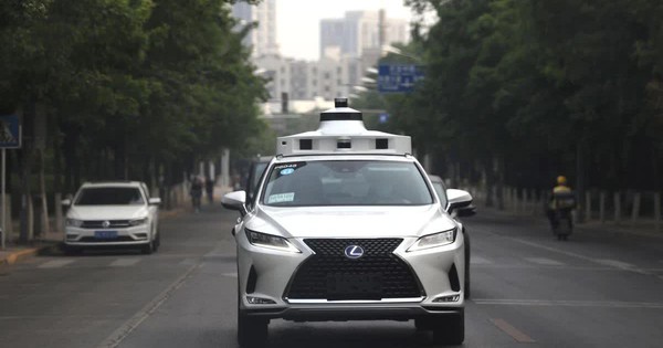 China first licensed self-driving taxi, using Toyota Lexus, affordable price
