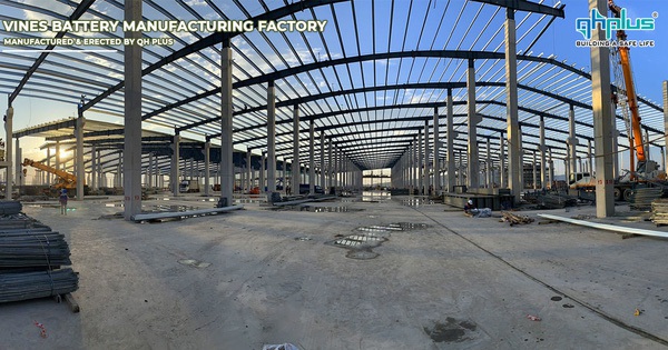 “Checking” the progress of Vingroup’s more than 4,000 billion VND VinES battery factory in Vung Ang economic zone