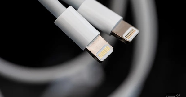 Will Apple introduce USB-C from iPhone 15?