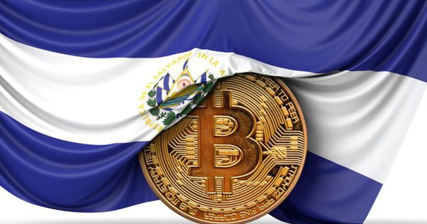 Constantly catching Bitcoin bottoms, El Salvador incurs losses with the next bond payment