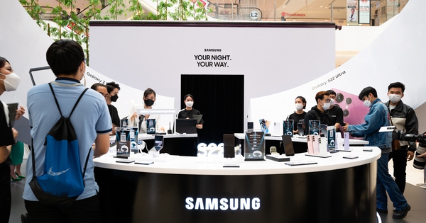 Launching the first Galaxy Pop-up Store experience in Vietnam