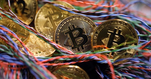 Cryptocurrencies are ‘worthless’ and should be regulated