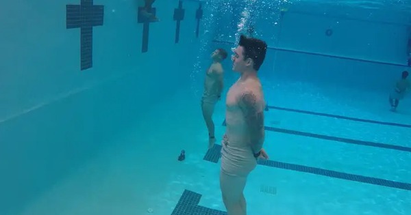 Inside the harsh training course of the US military’s combat divers, the graduate is no different from Aquaman