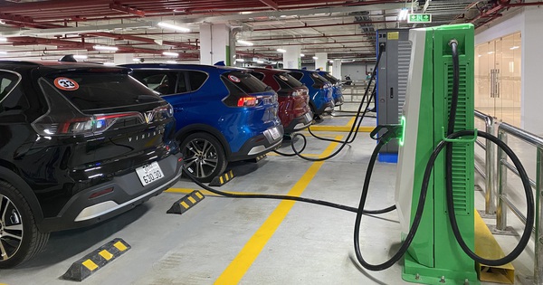 Racing to use electric cars, apartment dwellers become the most ‘disadvantaged’ people