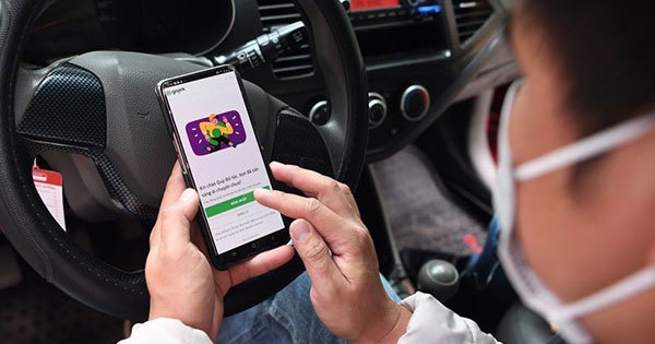 The ride-hailing app finds ways to retain technology drivers