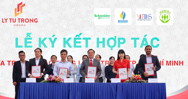 Bằng phòng thí nghiệm mới, Schneider Electric Việt Nam hỗ trợ Trường Cao đẳng Lý Tự Trọng TP. Hồ Chí Minh trong đào tạo về điện và năng lượng tái tạo