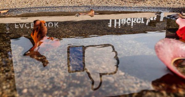 Facebook is accused of accessing deleted user messages, breaking normal privacy rules