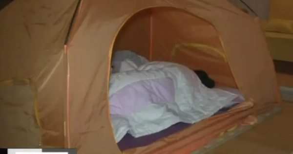 Koreans put tents in bedrooms to cope with rising gas prices