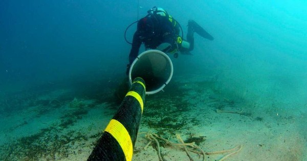 Two new undersea fiber optic cable lines of Vietnam are about to operate