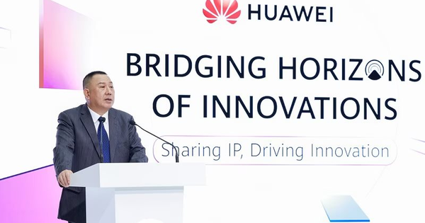 ファーウェイは4G、5G端末、Wifiユーザーごとにライセンス料を0.5～2.5ドルに設定