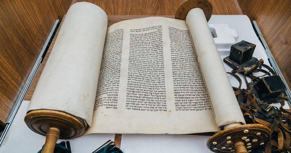 Bí ẩn lịch sử: Làm thế nào những người chăn cừu phát hiện ra 'Cuộn sách ...