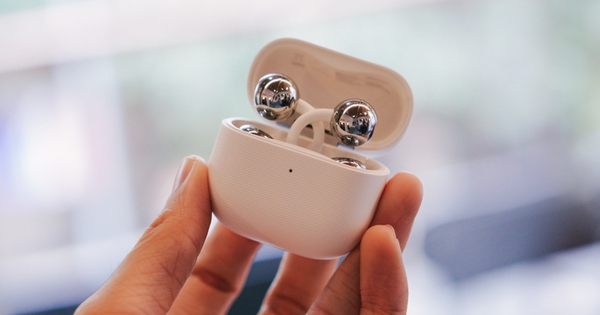 Gallery - HUAWEI chính thức mở bán tai nghe dạng mở cao cấp FreeClip 2 tại Việt Nam, giá từ 3.99 triệu đồng