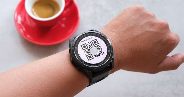 Gallery - Khi đồng hồ thể thao trở thành “chiếc ví” trên cổ tay