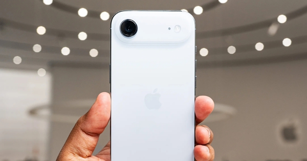 iPhone Air Giảm Giá Kỷ Lục 7,2 Triệu Đồng Trước Tết 2026, Doanh Số Tăng Vọt