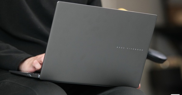 View - Trên tay ASUS Vivobook S14 (M3407GA): Ryzen AI 400 Series, pin 15 giờ, RAM nâng cấp được, giá gần 25 triệu đồng