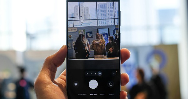 Google nâng cấp Circle to Search nhận diện đa vật thể và tích hợp thử đồ ảo ngay trên Galaxy S26