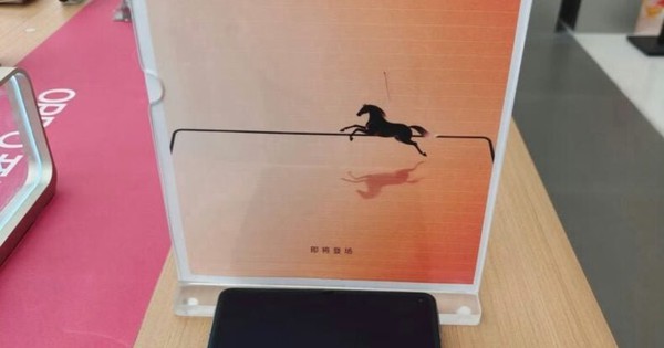 OPPO sắp ra mắt điện thoại gập với màn hình gần như không còn nếp gấp vào tháng 3