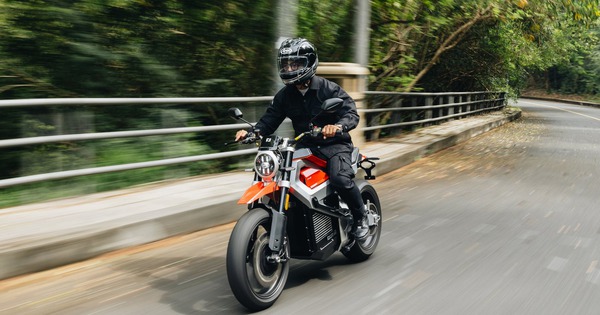 Top 5 xe máy điện nhanh nhất Việt Nam: Tốc độ lên đến 130km/h, giá từ vài chục đến trăm triệu đồng