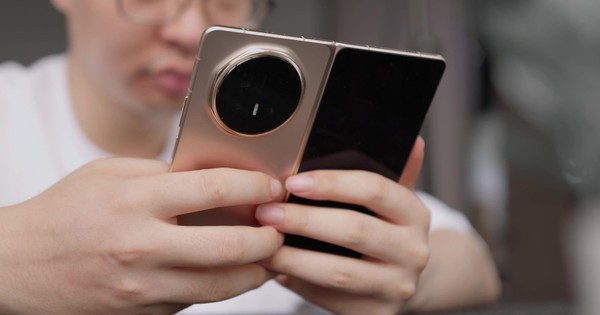 Honor Magic V6 ra mắt sớm với Snapdragon 8 Elite Gen 5, camera 200MP và pin khủng