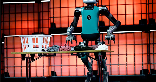 Robot hình người giá 2 USD/giờ: Bước ngoặt hủy diệt lao động giá rẻ trong nhà máy