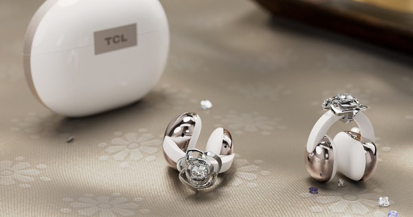 TCL ra mắt tai nghe kẹp tai đính pha lê Swarovski, giá dưới 5 triệu đồng