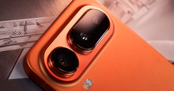 Honor Magic 9 rò rỉ: Thiết kế nhỏ gọn, pin khủng 8.000mAh, camera 200MP thách thức Galaxy S27