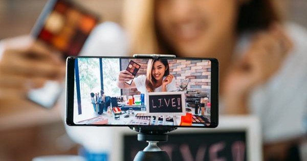 AI Streamer ảo với giá 2.200 đồng/phút đe dọa nghề livestream truyền thống