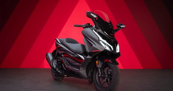 Honda Forza 350 2026 ra mắt màu mới, về Việt Nam giá cao trở thành xe 'chịu chi'