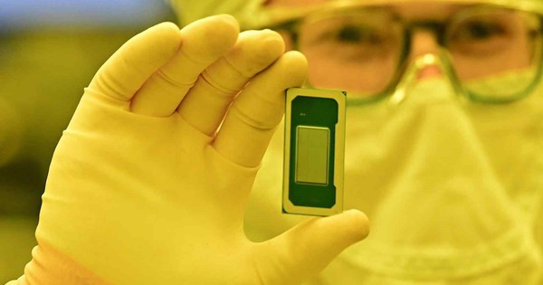 Khủng Hoảng CPU Toàn Cầu 2026: AI Hút Cạn Nguồn Cung, Giá Chip Tăng Sốc