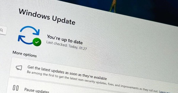 Microsoft chia tách kênh Canary: Dấu hiệu Windows 12 đang đến gần với lõi Strontium