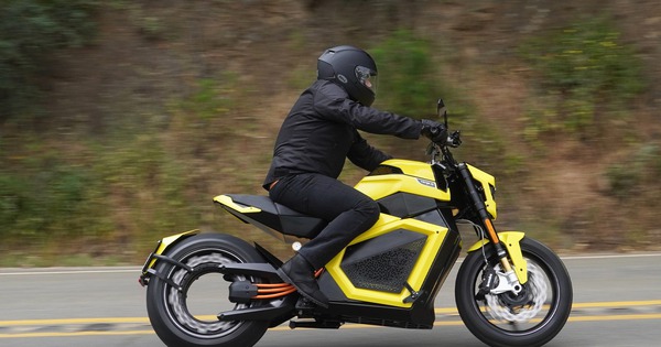 Siêu mô tô điện Verge TS PRO trình làng: Đột phá với động cơ bánh donut và công nghệ pin thể rắn sạc 10 phút đi 300km