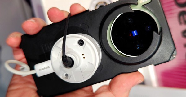 Lộ diện smartphone vivo pin 7.000mAh tại MWC 2026, có thể là X300 Max với chip Dimensity 9500