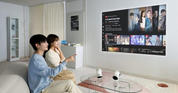 Thị trường máy chiếu di động 2026: Công nghệ AI và Google TV lên ngôi