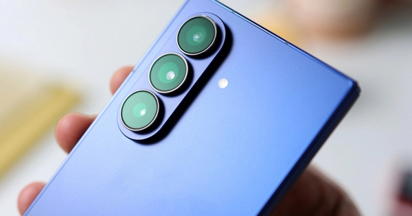 Google Cảnh Báo Ứng Dụng Ngốn Pin Trên Play Store, Buộc Nhà Phát Triển Tối Ưu Hóa