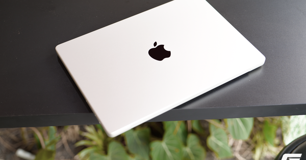 Apple M5 Pro và M5 Max: AI Chạy Cục Bộ, Không Cần Cloud Hay Chi Phí Token