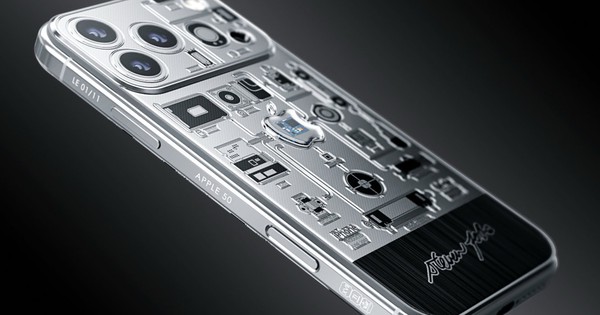 Caviar ra mắt iPhone 17 Pro phiên bản 'iPhone 2007' với bo mạch iPhone đời đầu